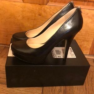 Black Leather Pump